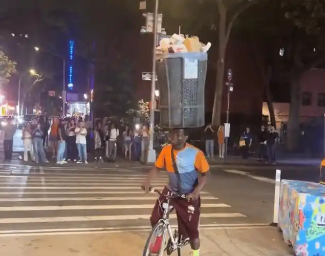 垃圾桶都不放过？尼克斯球迷疯狂行径引爆转会市场，纽约抢人新招数